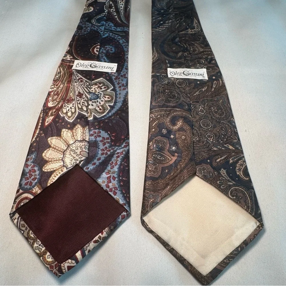 Vintage Oleg Cassini Paisley Tie Set in Red and Brown
